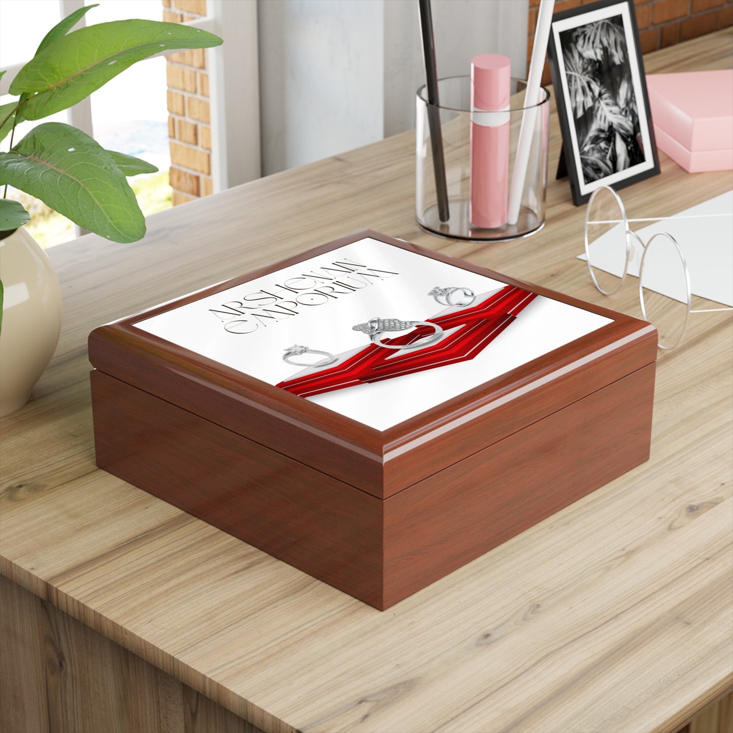 Chic Jewelry Box, Personalized Keepsake Organizer, Elegant Ring Storage, Gift for Her, Wedding or Birthday