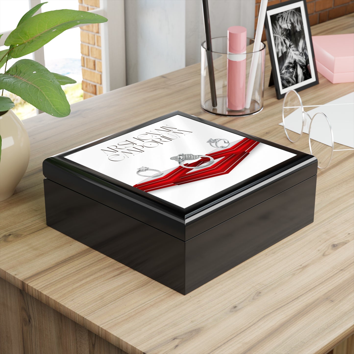 Chic Jewelry Box, Personalized Keepsake Organizer, Elegant Ring Storage, Gift for Her, Wedding or Birthday