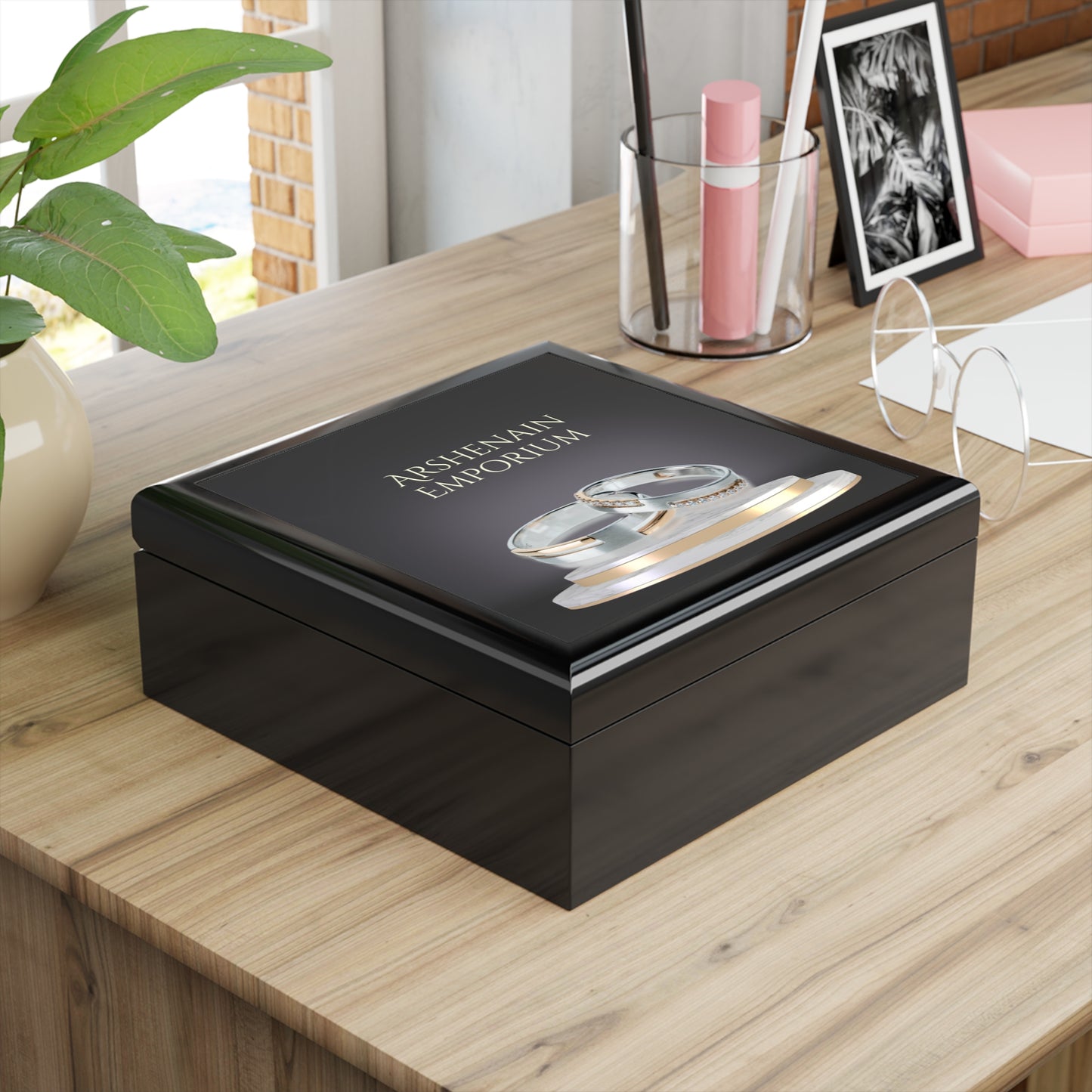 Elegant Black Jewelry Box for Rings and Keepsakes, Gift for Jewelry Lovers, Wedding, Anniversary, Storage Organizer