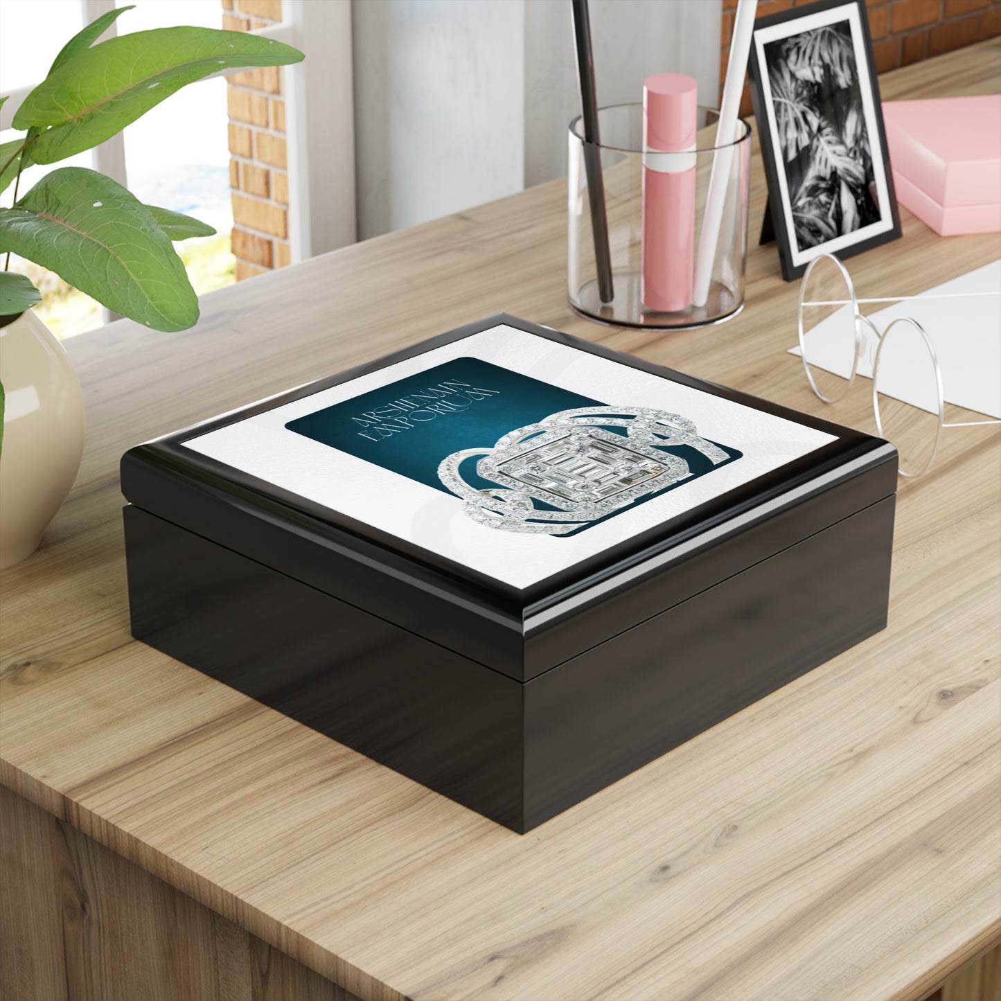 Elegant Jewelry Box, Keepsake Organizer, Gift for Her, Anniversary Decor, Luxurious Storage, Engagement Gift