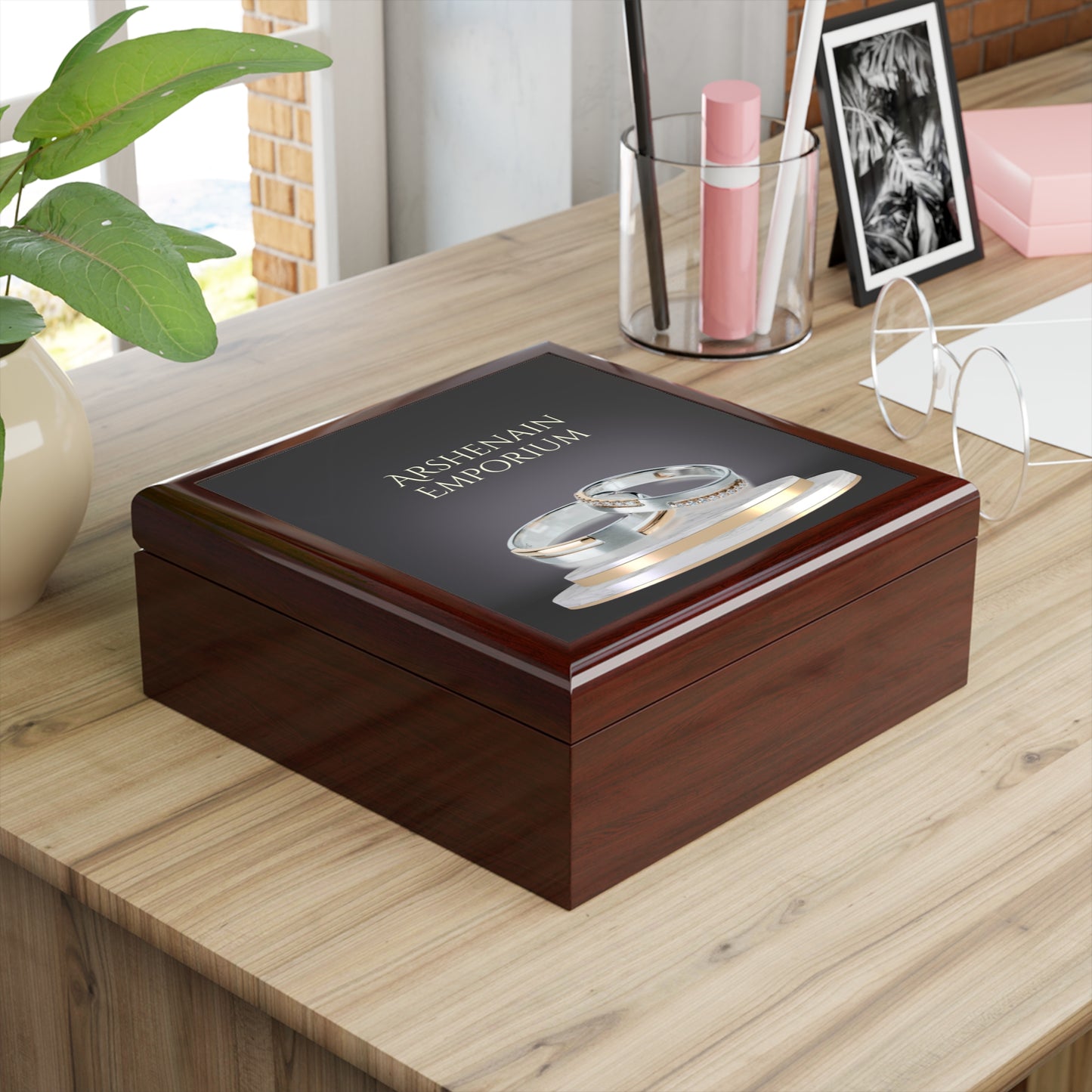 Elegant Black Jewelry Box for Rings and Keepsakes, Gift for Jewelry Lovers, Wedding, Anniversary, Storage Organizer